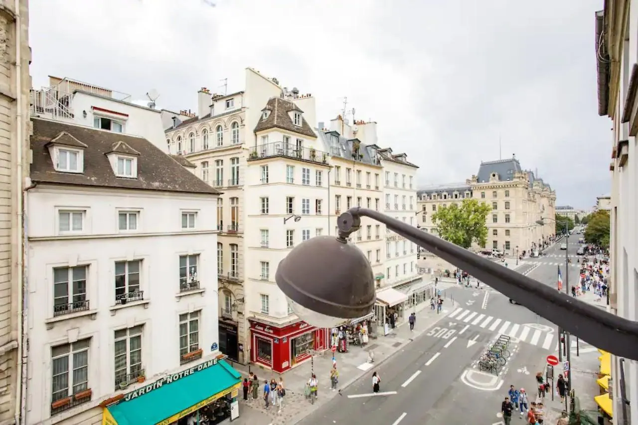Beautiful Central Duplex - Latin Quarter Paris Appartement
